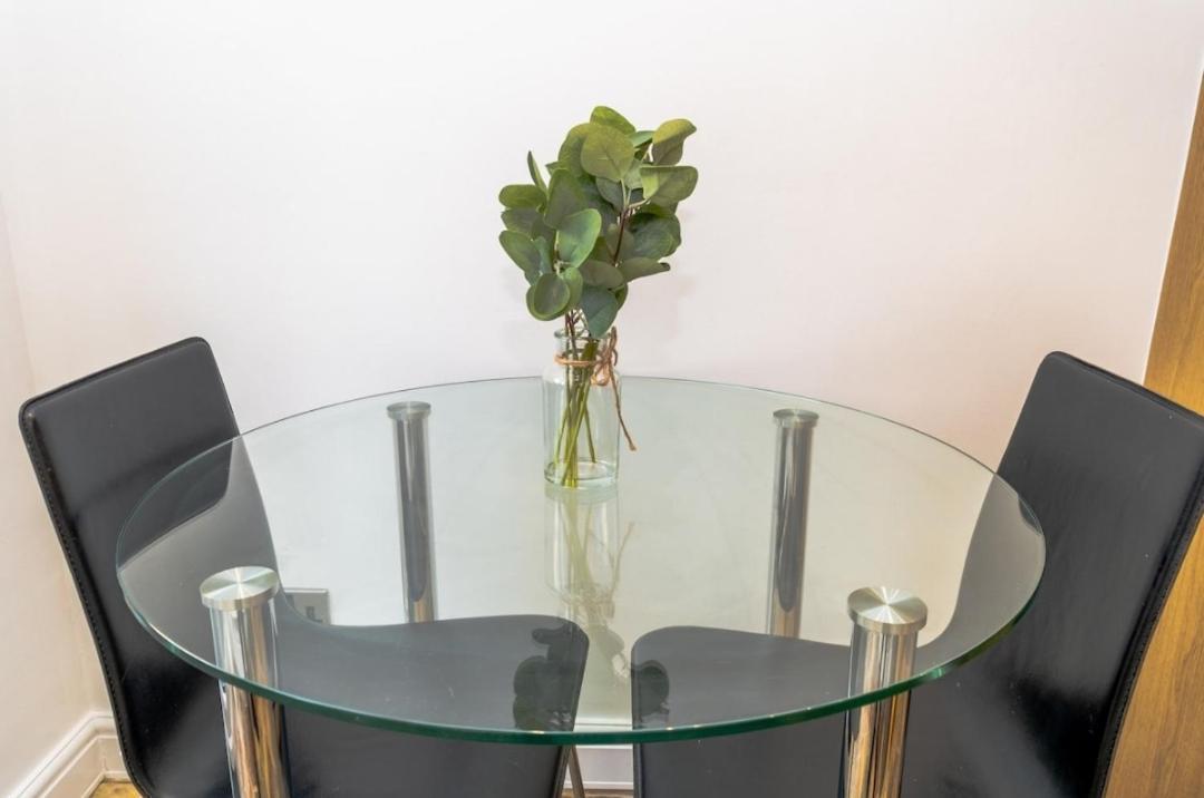 Charming York House- Walking Distance To Town Centre Villa Eksteriør bilde