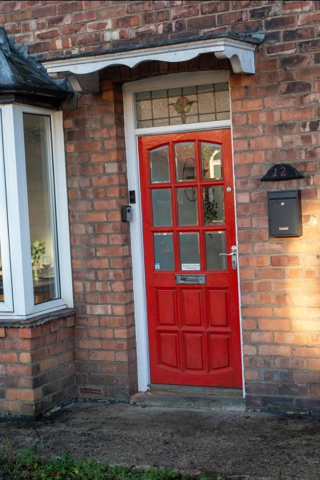 Charming York House- Walking Distance To Town Centre Villa Eksteriør bilde